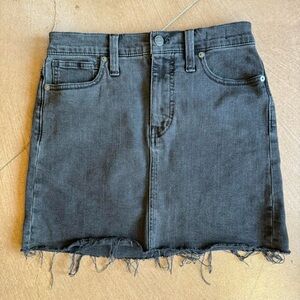 madewell black jean skirt